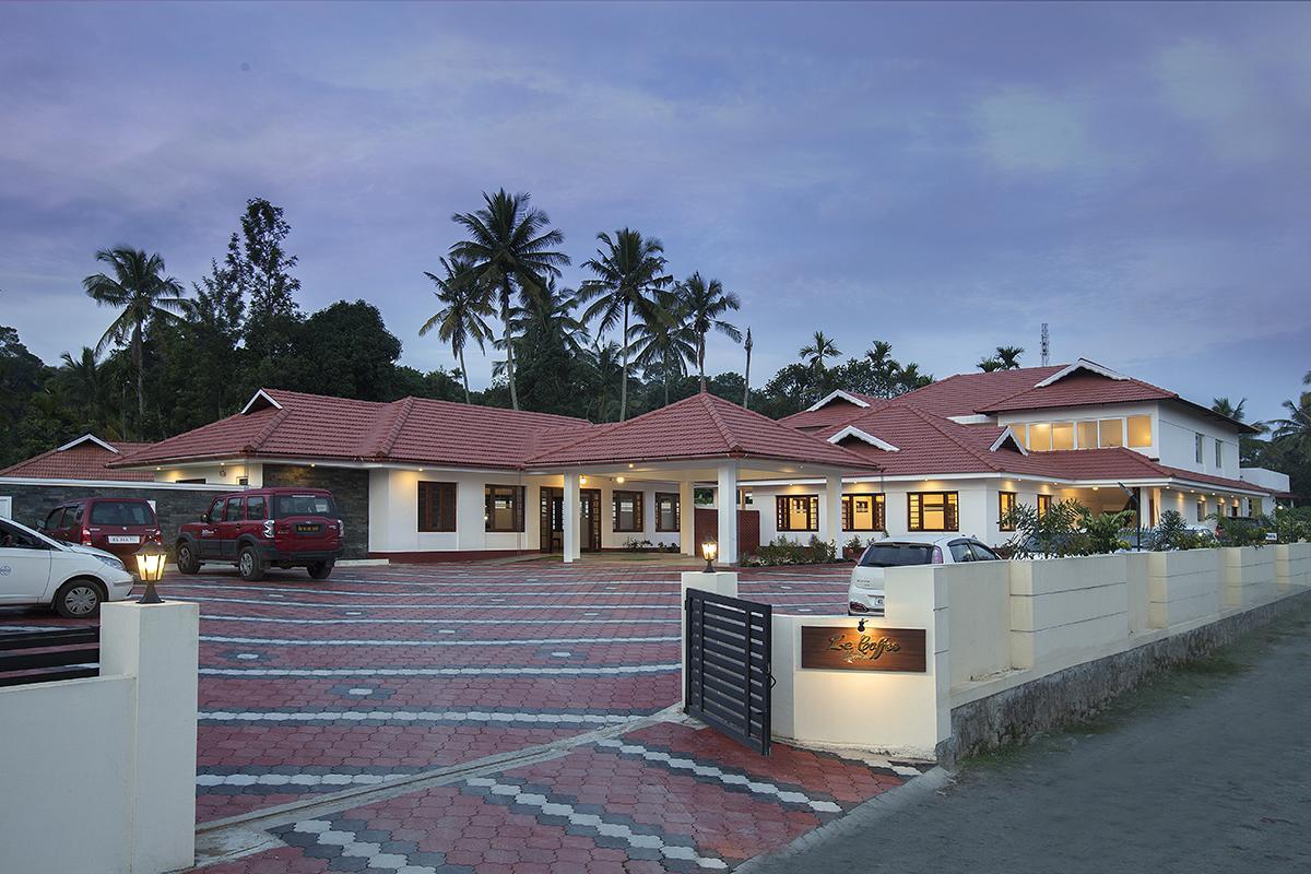 Le Coffee Resort Sultans Battery Exteriör bild